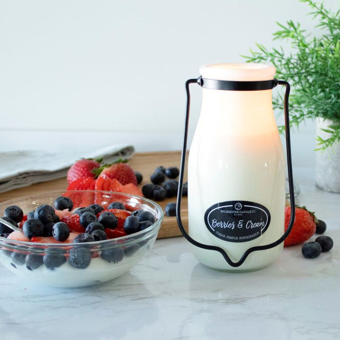 Milkbottle Candle, Large - Berries & Cream