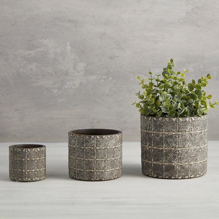 Bricks & Flower Pot - Size: Medium