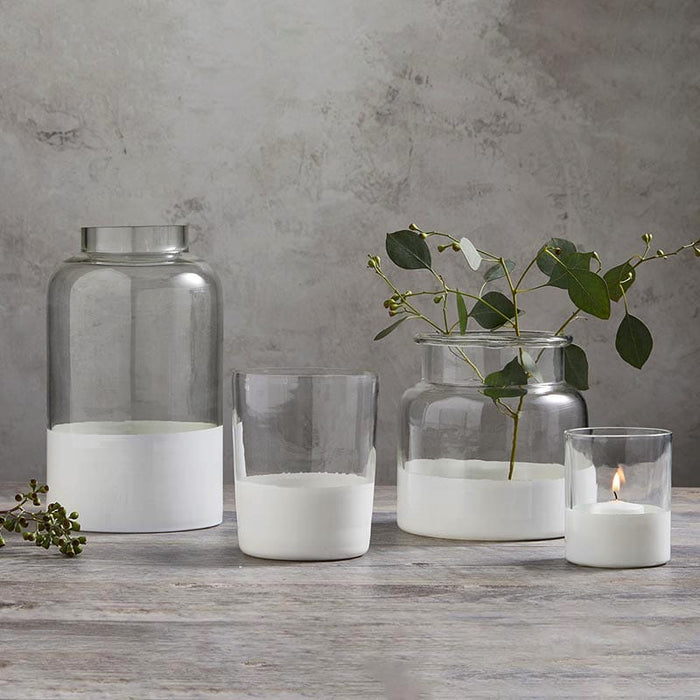 Jar Vase With Matte White Base