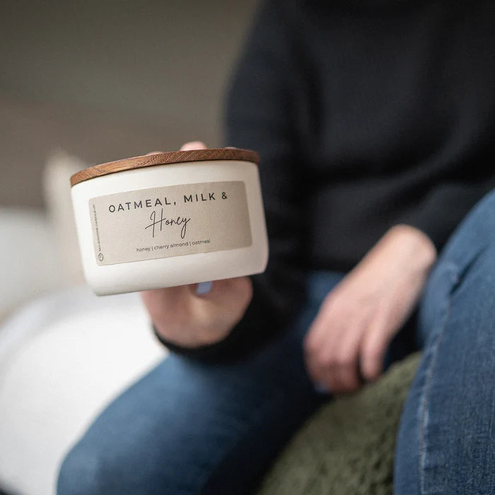Signature Statement Candle - Oatmeal, Milk, & Honey