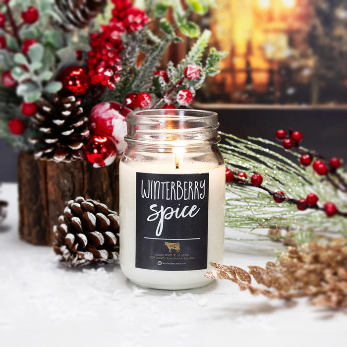 Farmhouse Mason Jar Candle - Winterberry Spice